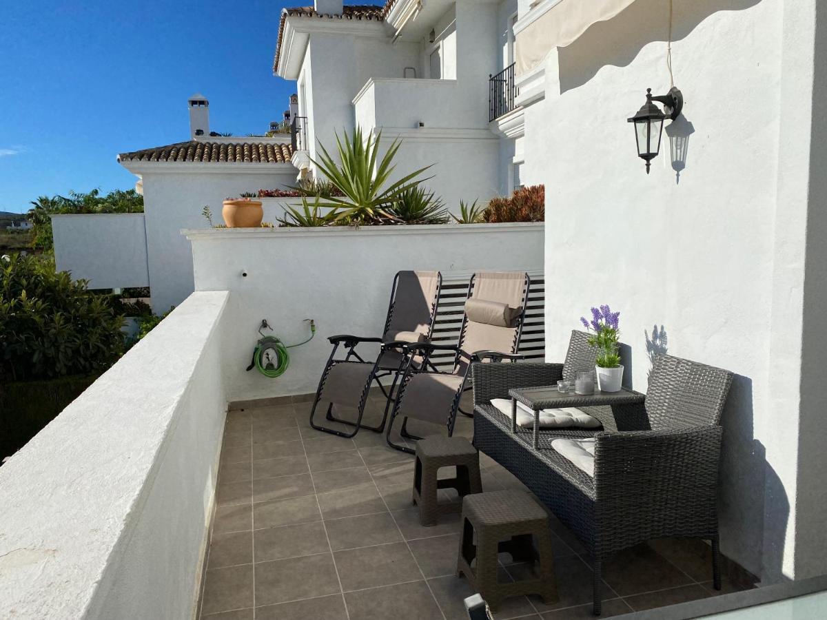 Bahia De Casares Daire Estepona Dış mekan fotoğraf