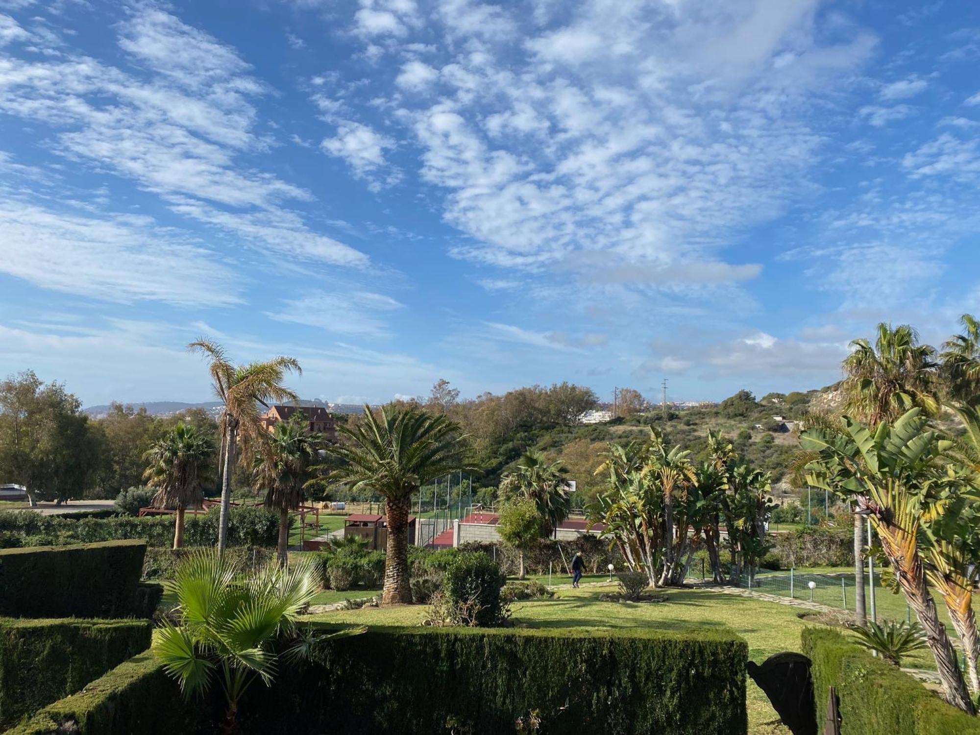 Bahia De Casares Daire Estepona Dış mekan fotoğraf